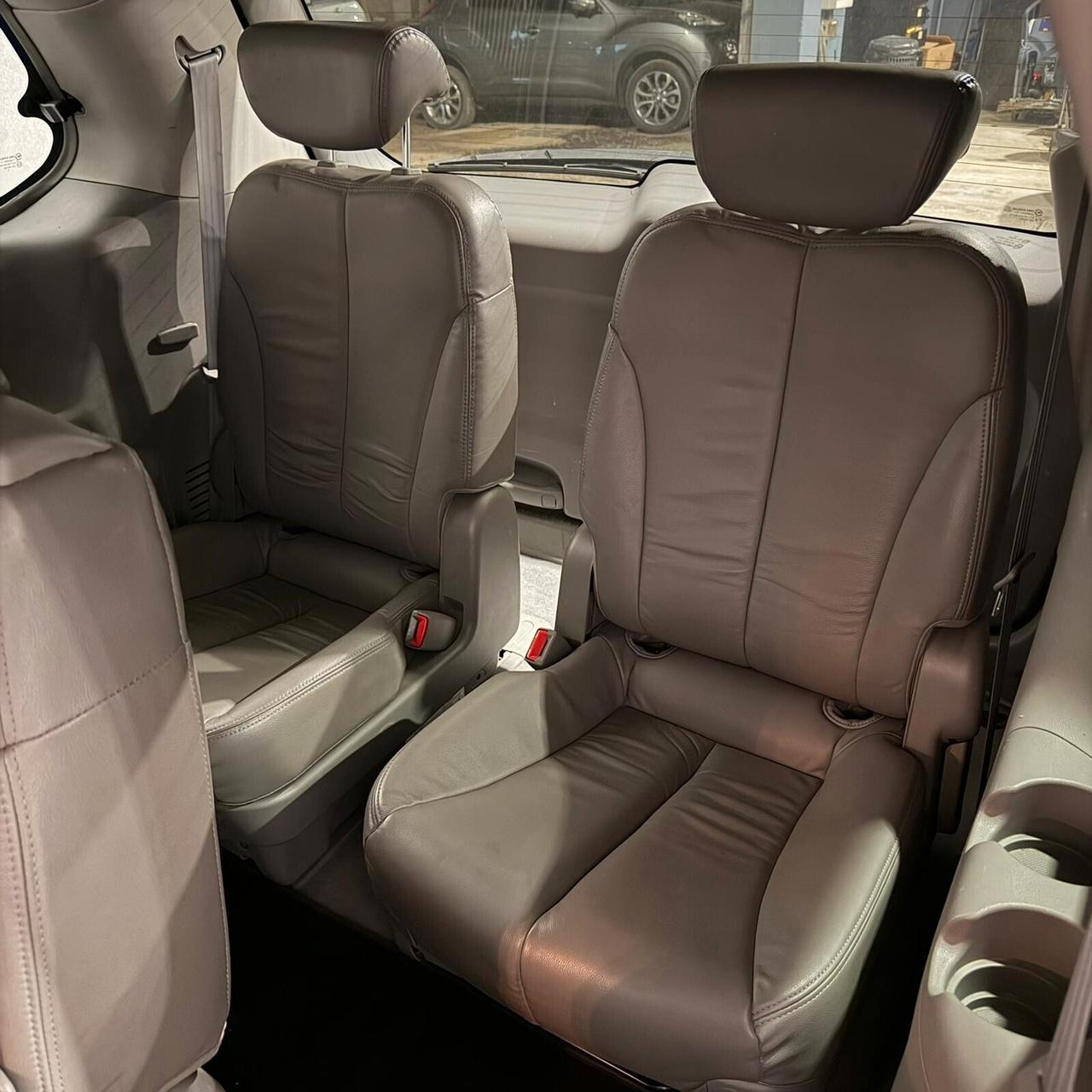 Kia Carnival 2.9 16V CRDi VGT Family