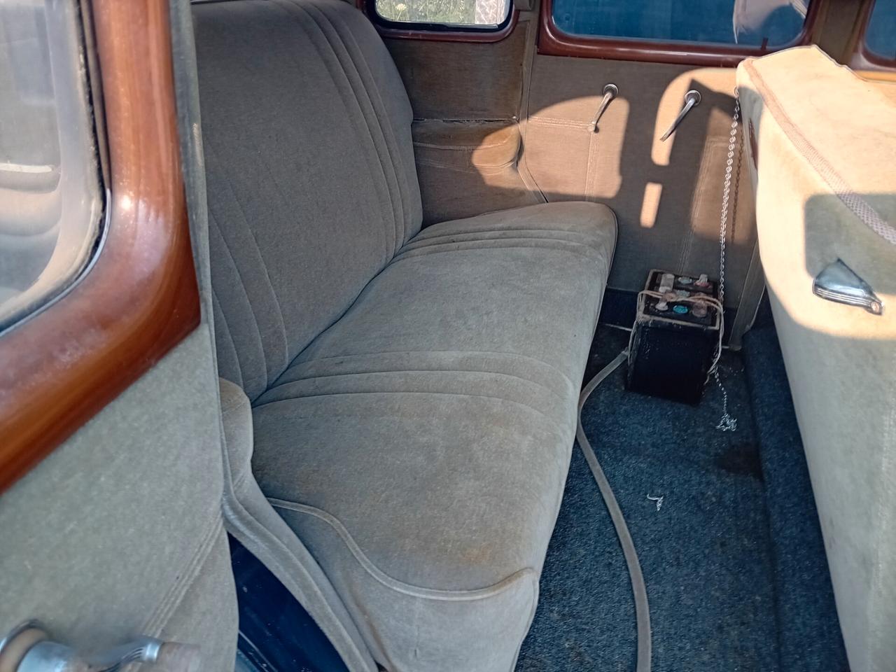 Cadillac Eldorado v8 anni 30