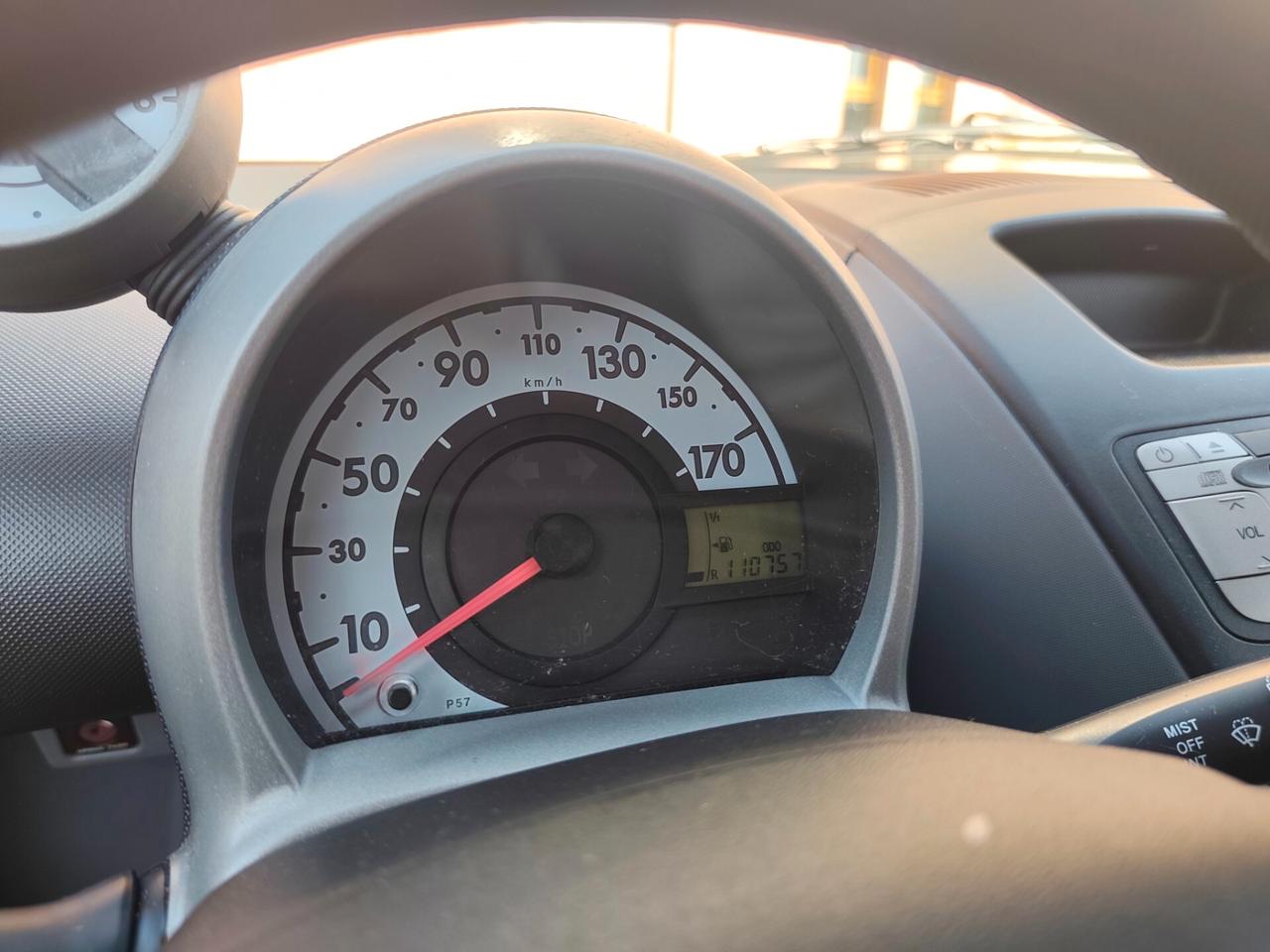 Toyota Aygo 1.0 benzina 5 porte 110 Milà km