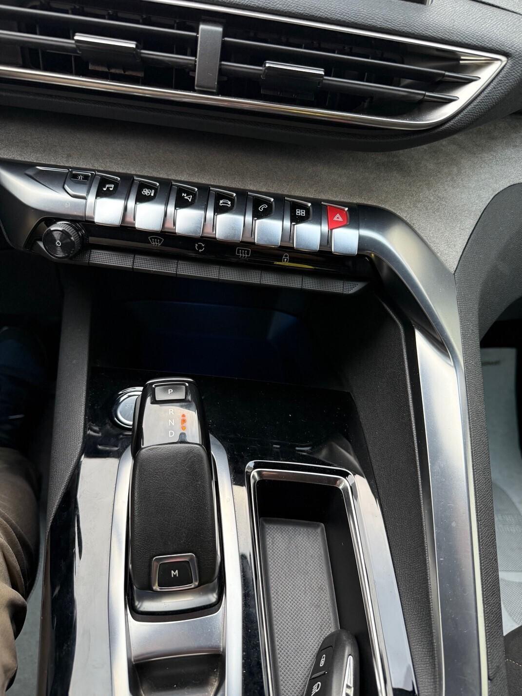 Peugeot 3008 BlueHDi 180 S&S EAT8 GT