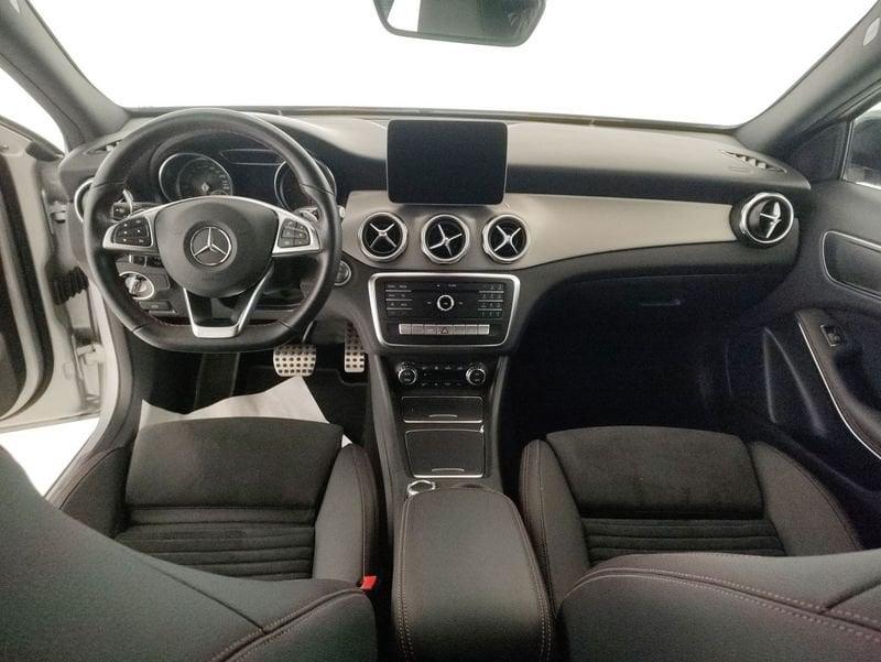 Mercedes-Benz GLA 220 d Premium 170cv auto