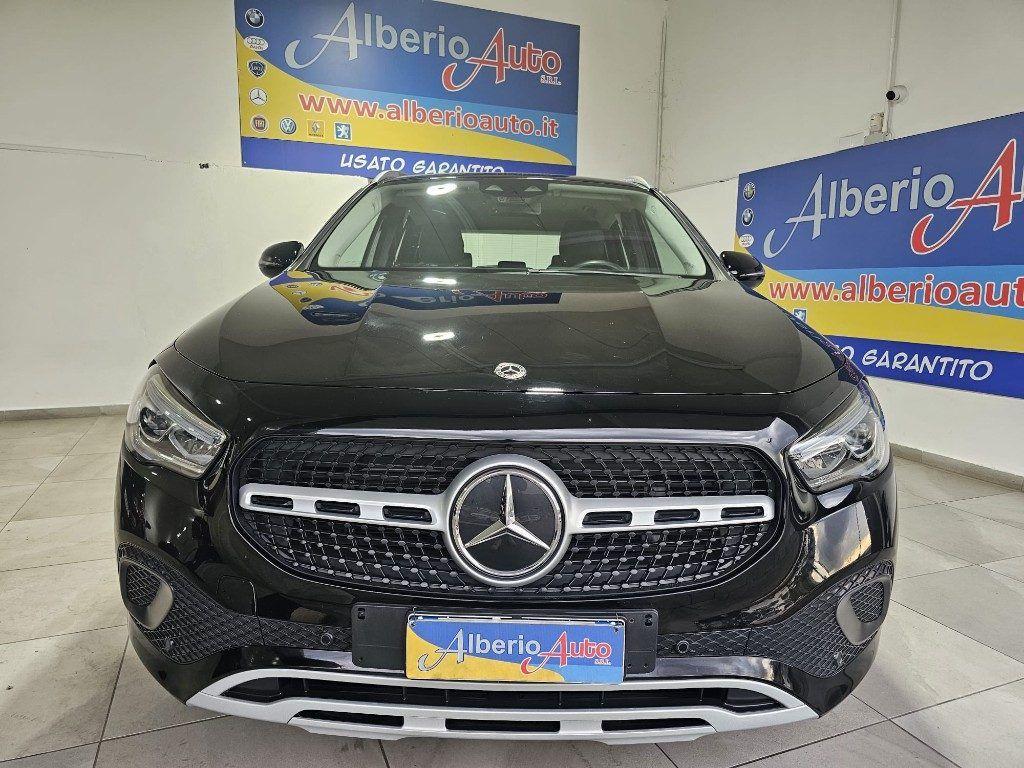 Mercedes-Benz GLA 200 d Automatic Business