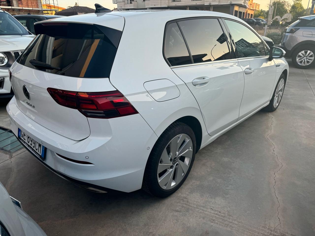 Volkswagen Golf 2.0 TDI 150 CV DSG SCR Style