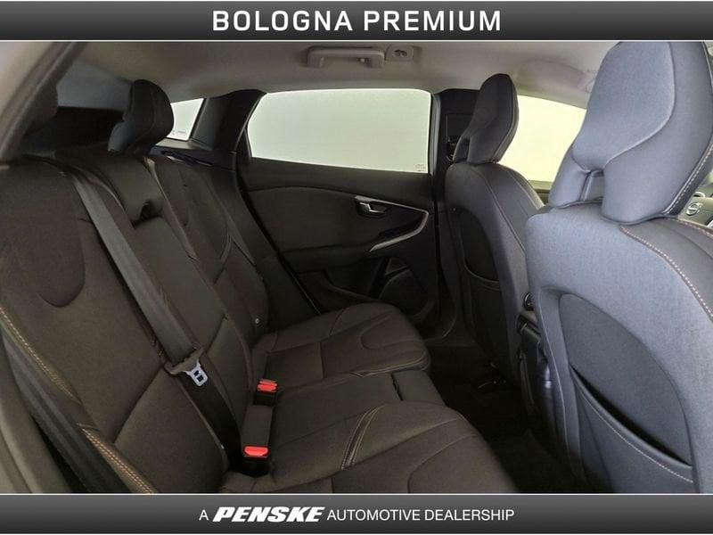 Volvo V40 Cross Country D2 Geartronic Business Plus
