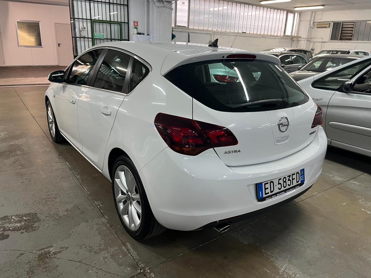 Opel Astra 1.4 solo 50mila km