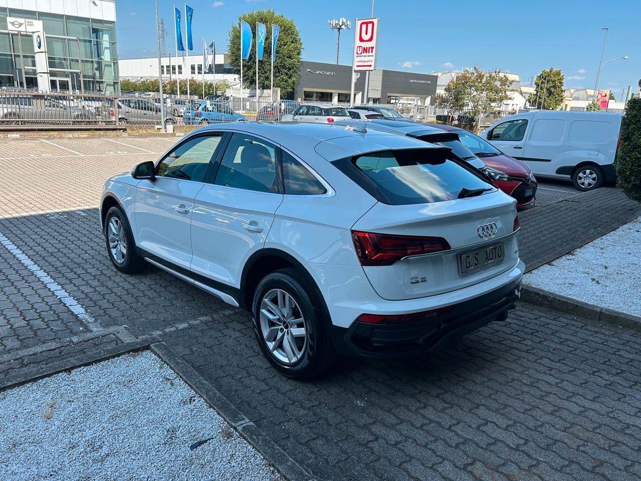 Audi Q5 Sportback SPB 40 2.0 tdi mhev 12V quattro s-tronic