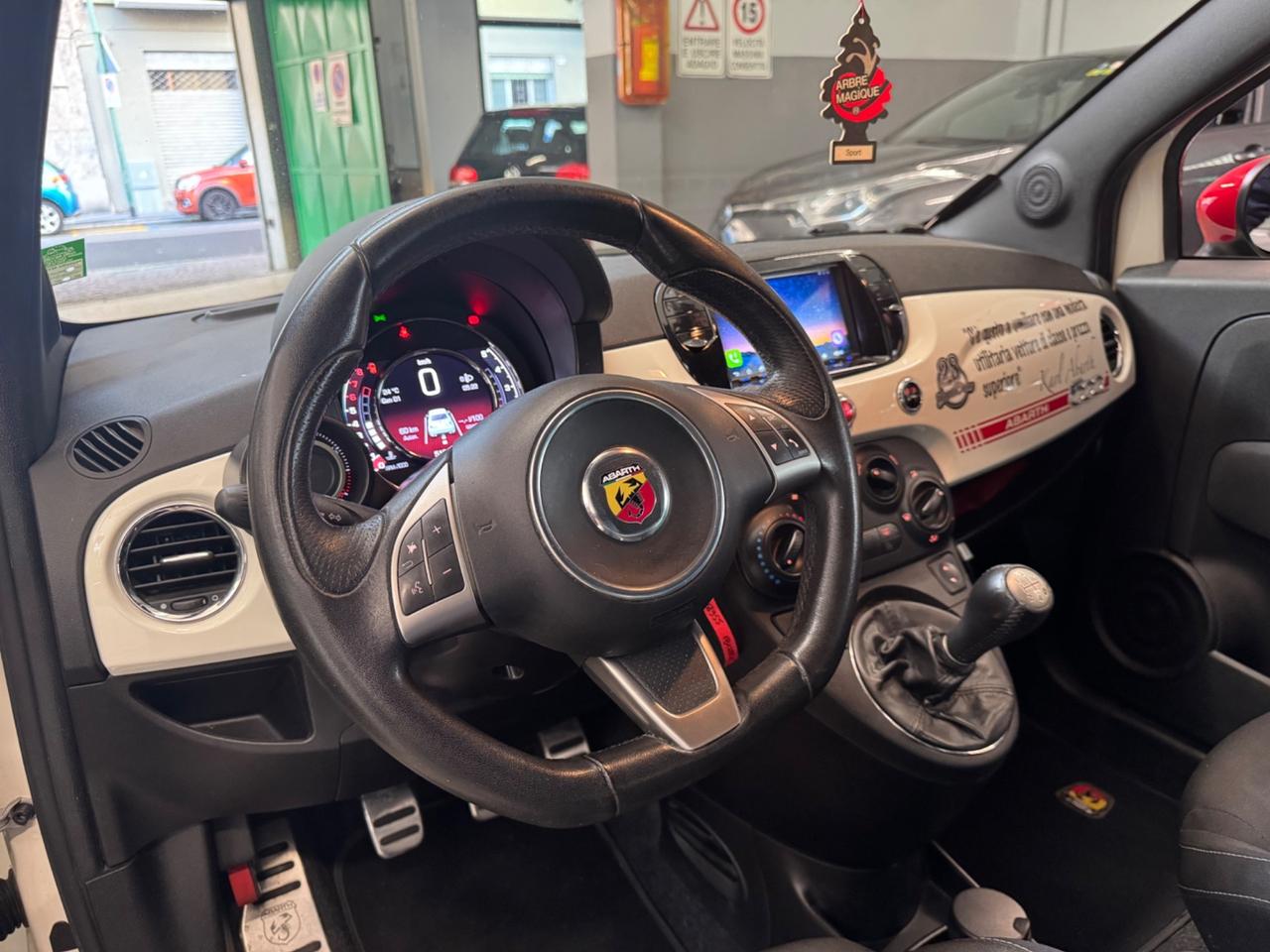 Abarth 595 1.4 Turbo T-Jet 160 CV Yamaha Factory Racing