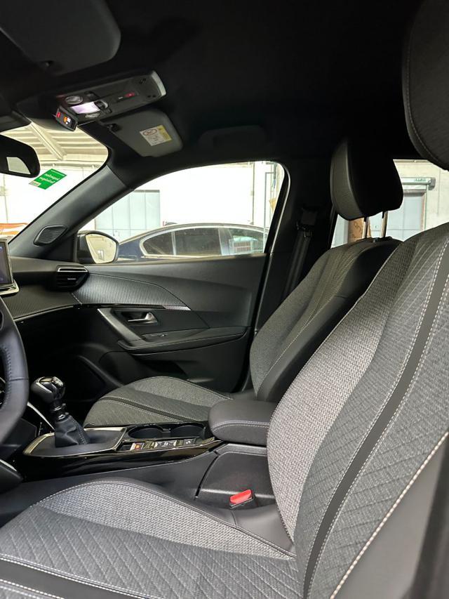PEUGEOT 2008 PureTech 100 S&S Allure