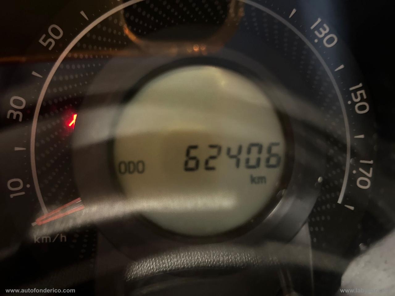 TOYOTA Aygo 1.0 VVT-i 72 CV 5p. x-clusiv