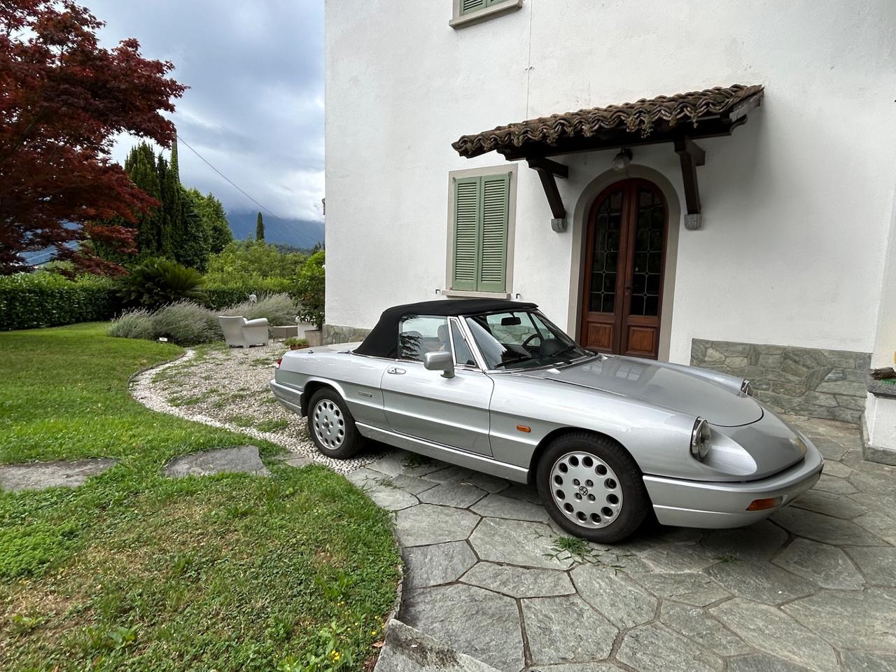 Alfa Romeo Spider 2000 pininfarina
