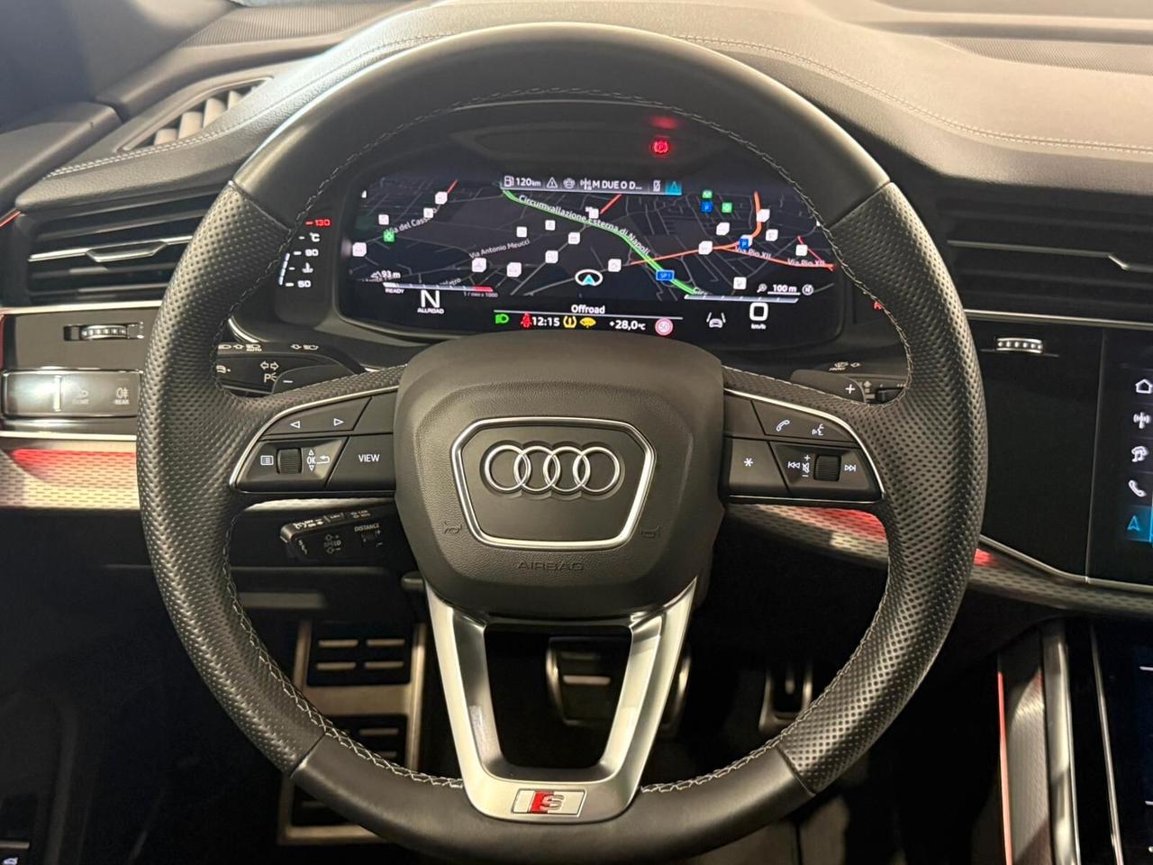 AUDI Q8 SQ8 SUV TFSI QUATTRO TIIPTRONIC SPORT ATTITUDE CON SOLI 15.000 KM