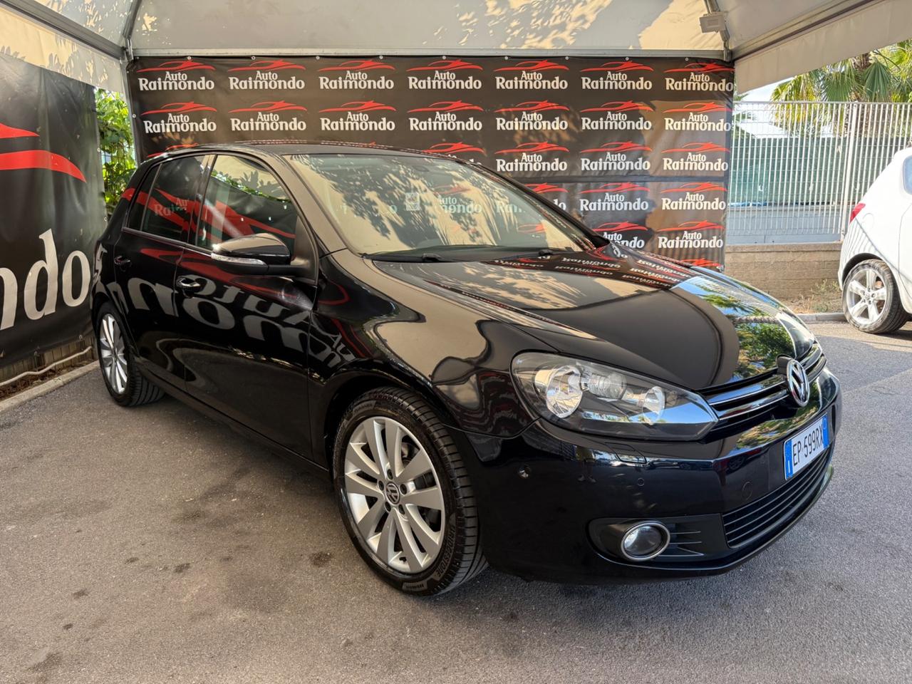 Volkswagen Golf 1.6 TDI DPF DSG 5p. Highline