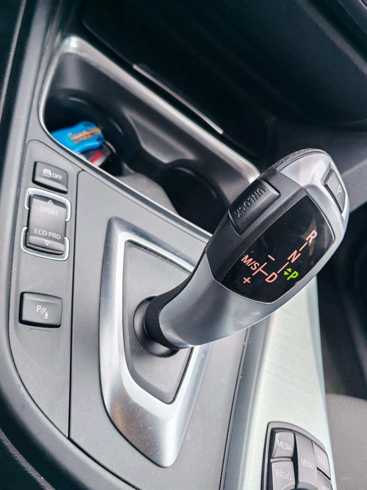 Bmw 320 320d Touring Sport