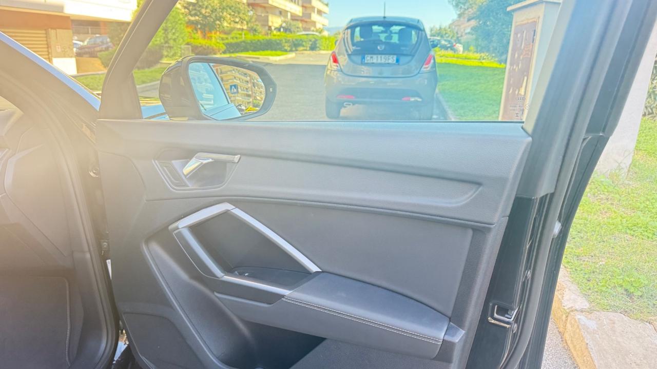 Audi Q3 40 TDI quattro S tronic line edition LED MATRIX PELLE CERCHI 20 COCKPIT KAMERA