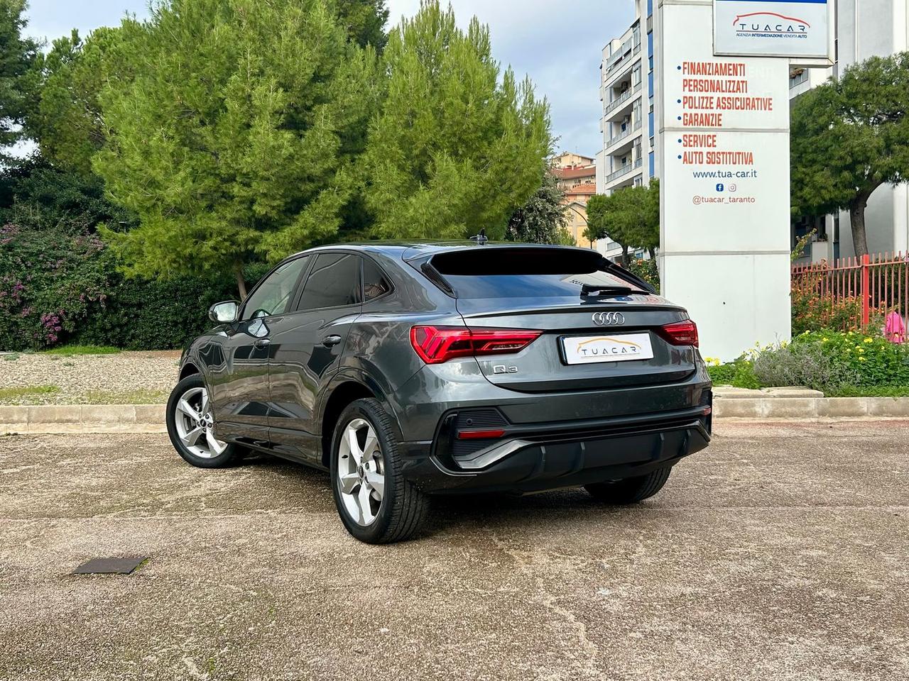 Audi Q3 S-Line 2.0 35 TDI #8354