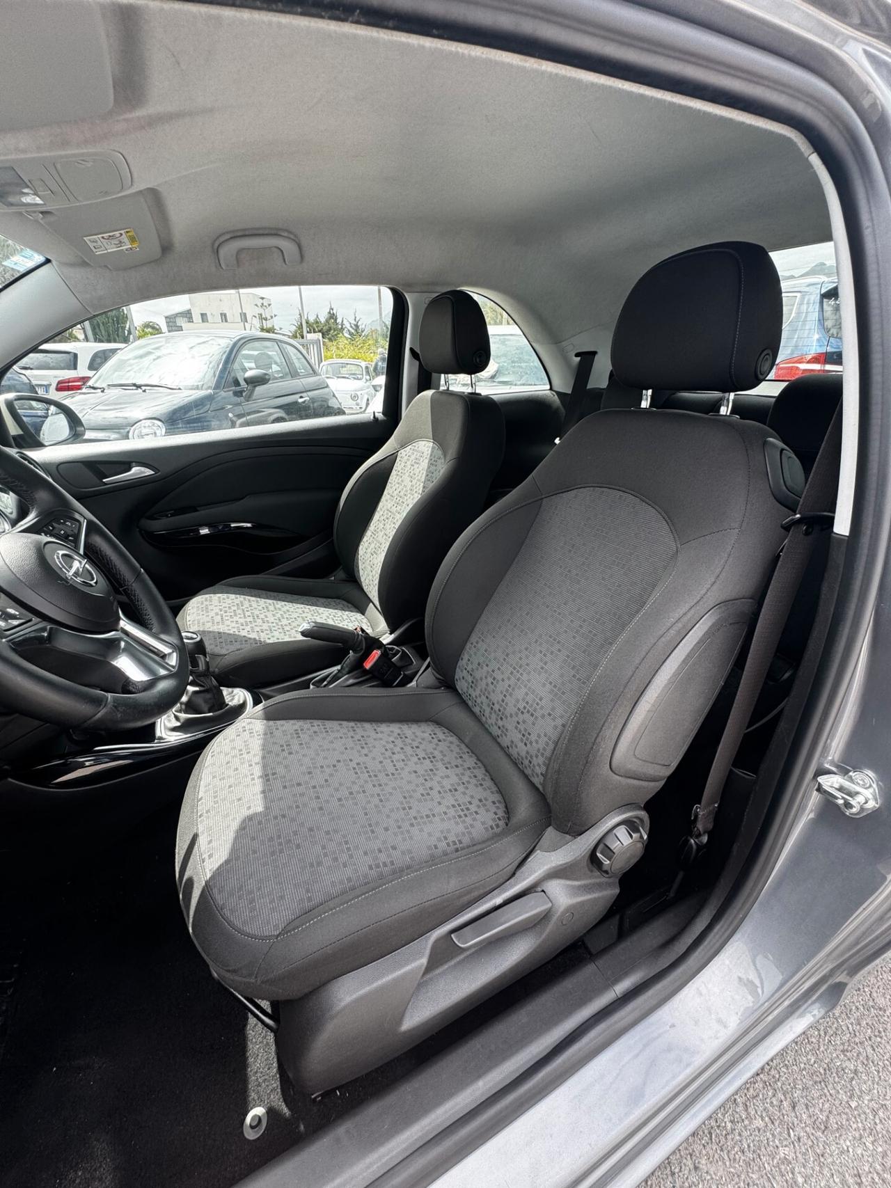 Opel Adam 1.2 70 CV Jam