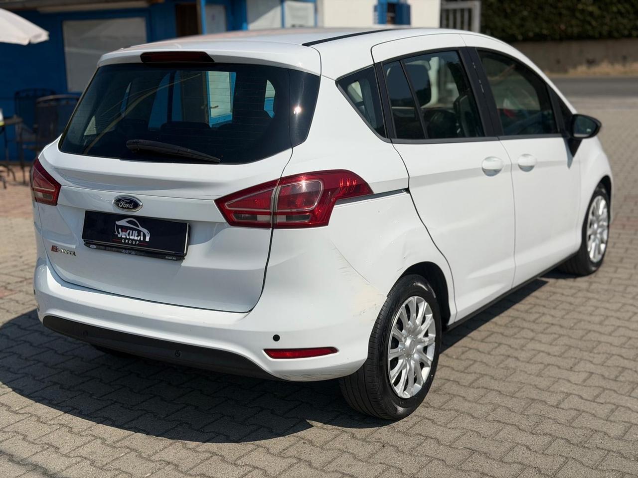 Ford B-Max 1.5 TDCi 75 CV Titanium