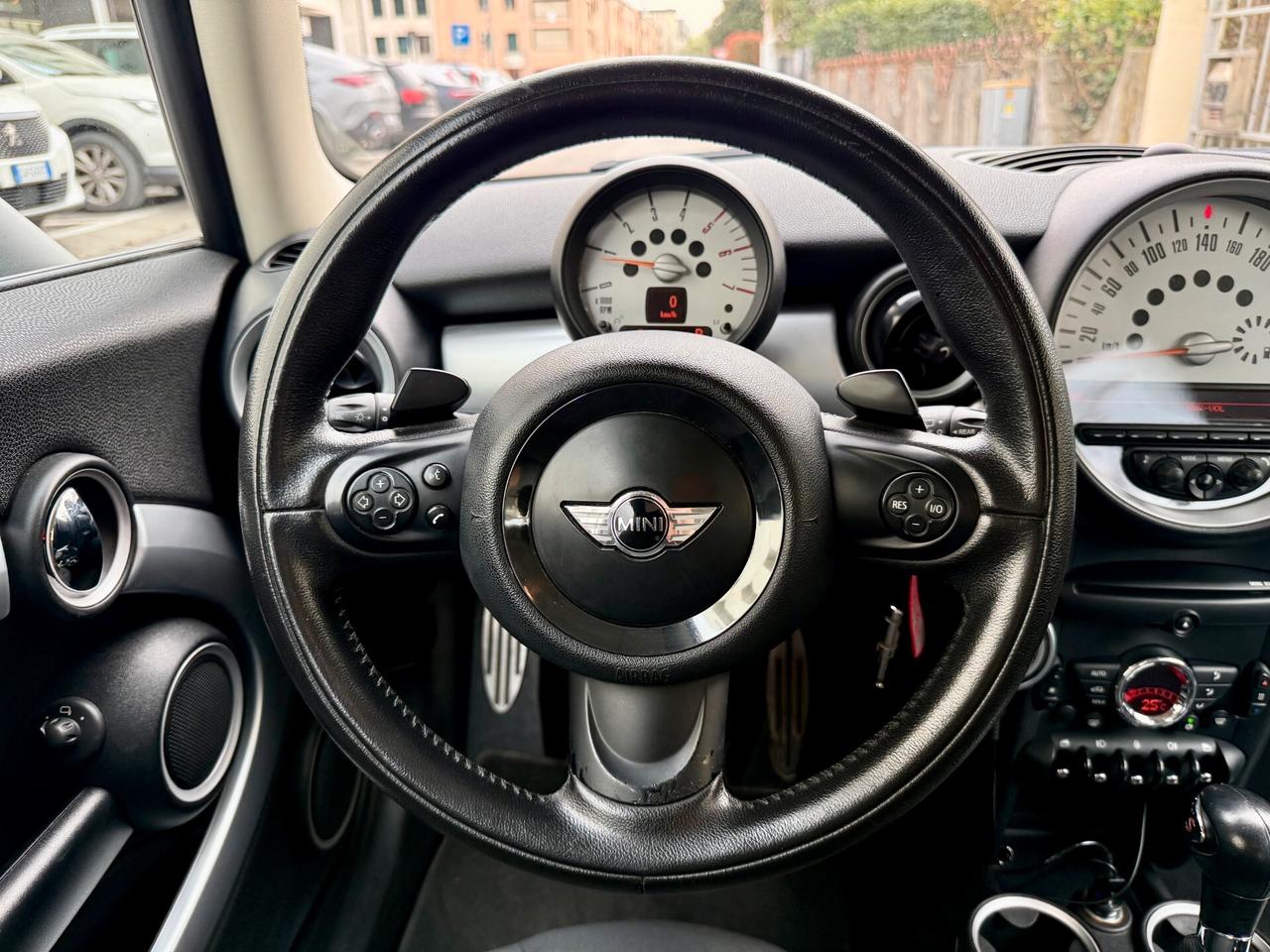 MINI Cooper SD 2.0 auto 143cv