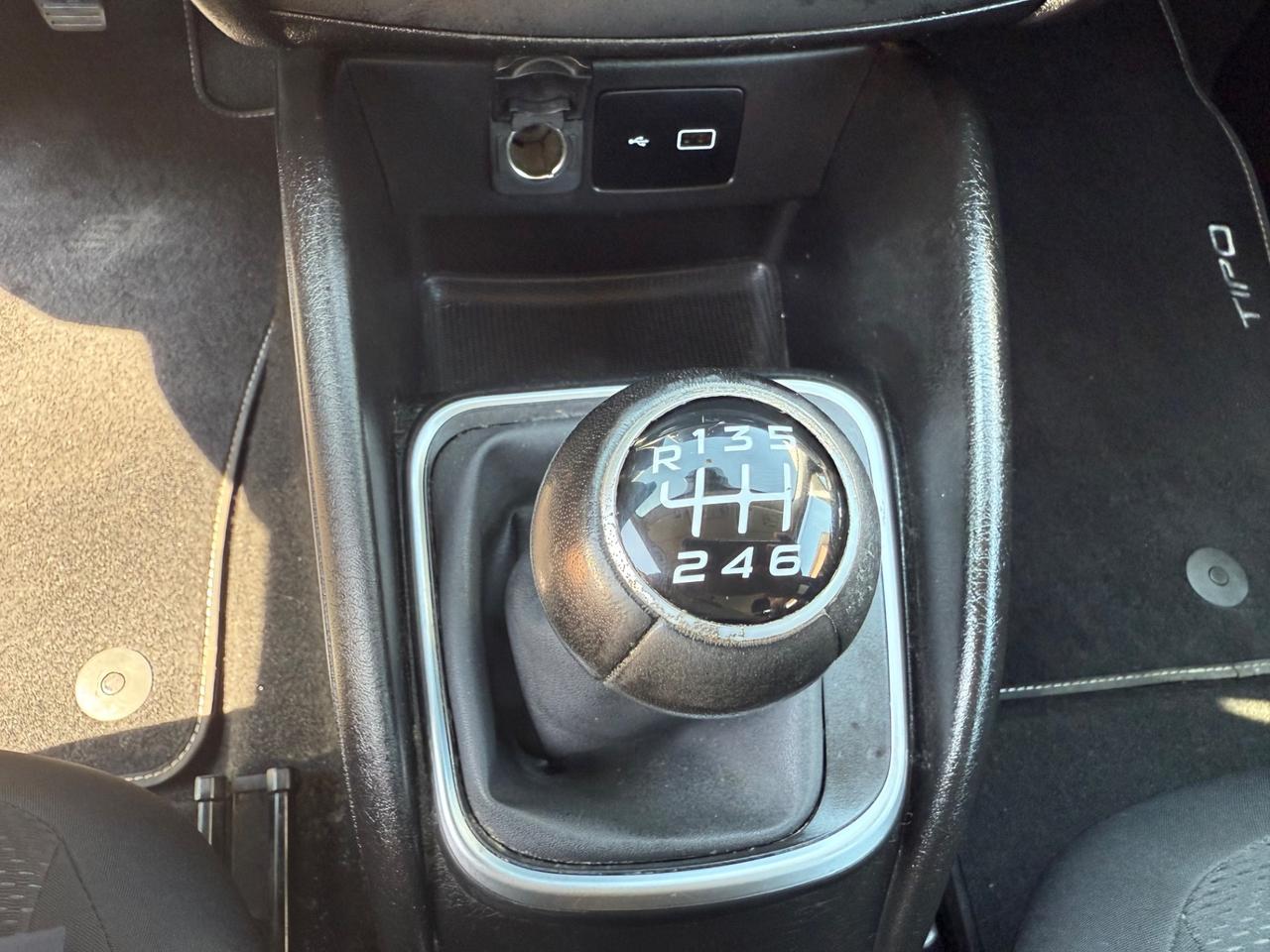Fiat Tipo 1.6 Mjt S&S SW Lounge