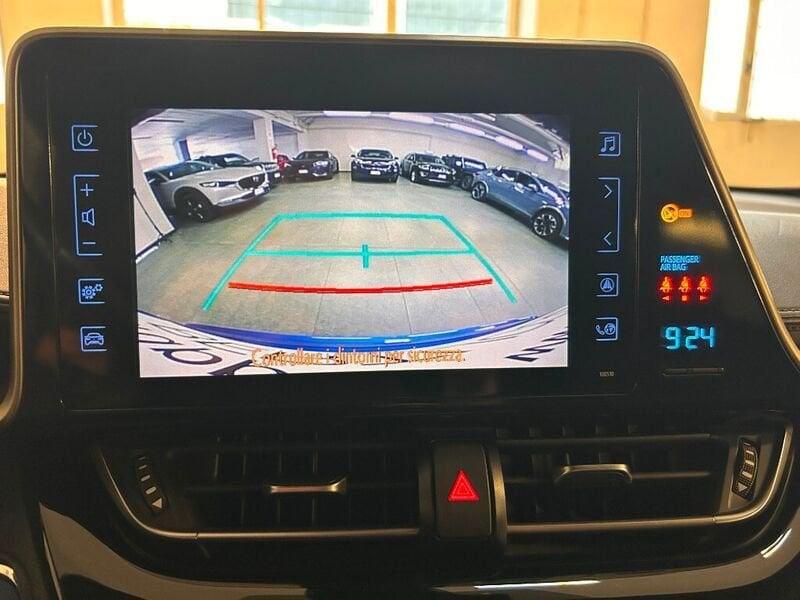 Toyota C-HR 1.8 Hybrid E-CVT Trend