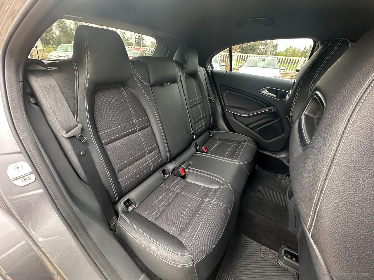 MERCEDES-BENZ A 180 CDI Premium