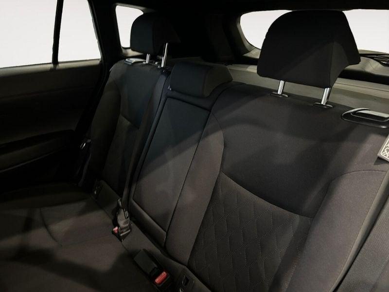 Toyota Corolla Cross 1.8 Hybrid 140 CV E-CVT Trend