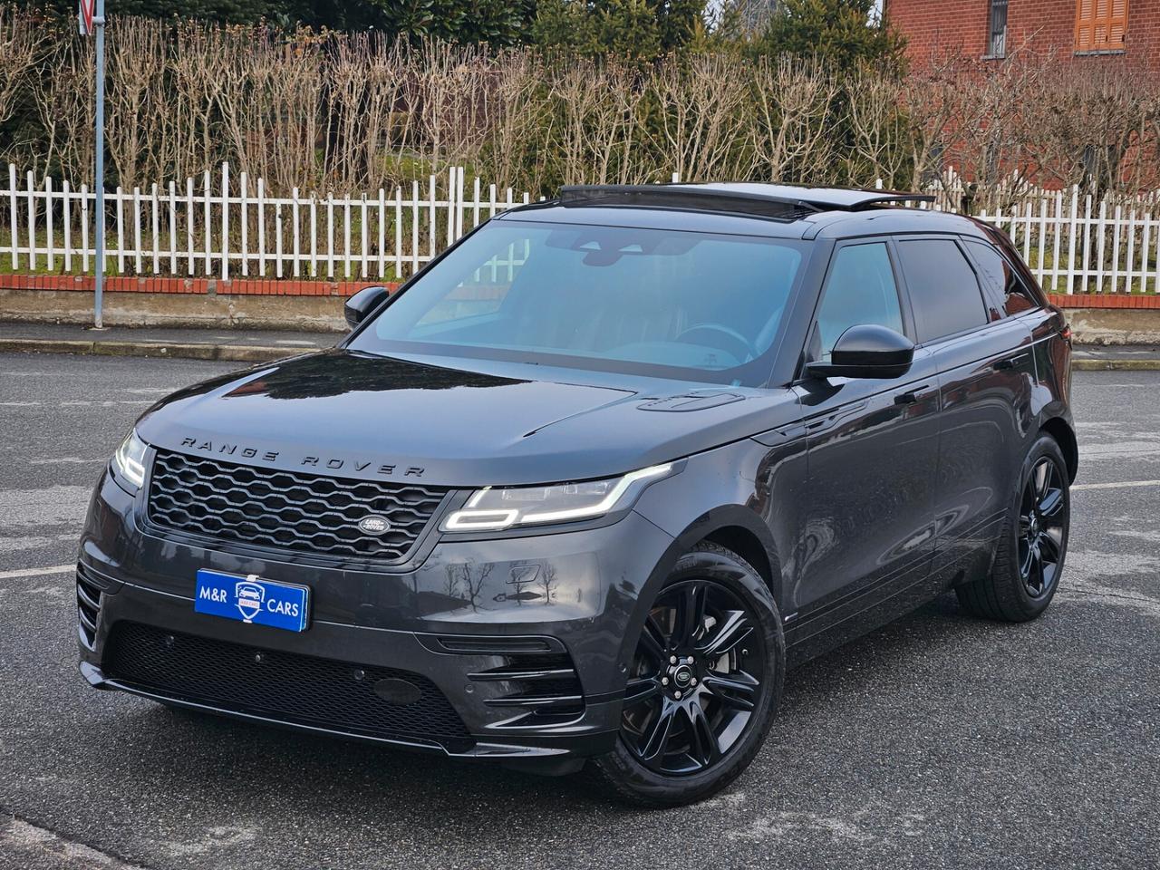 Range Velar 3.0D l6 300 CV R-Dynamic HSE STRAFULL