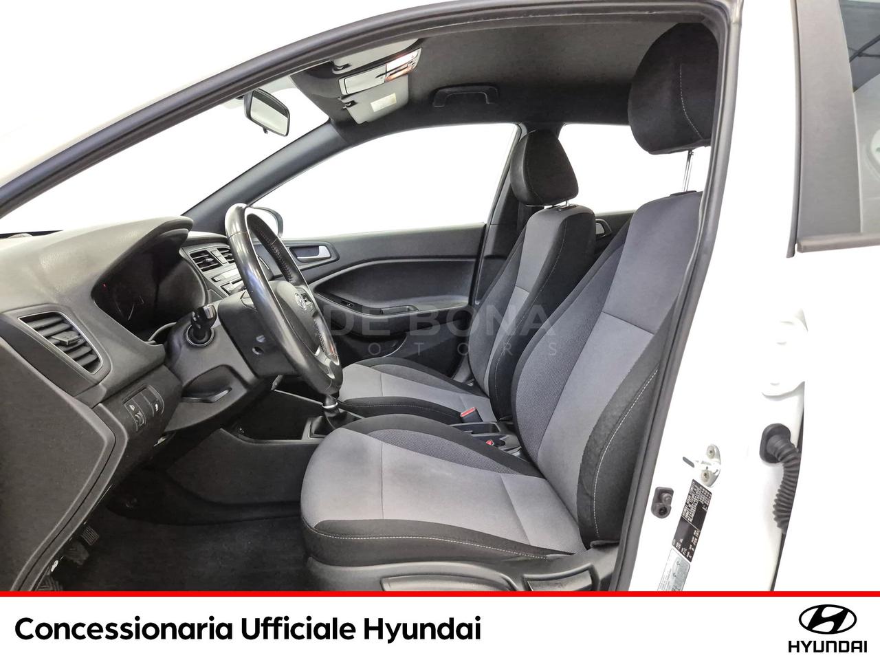 Hyundai i20 5p 1.1 crdi comfort 75cv