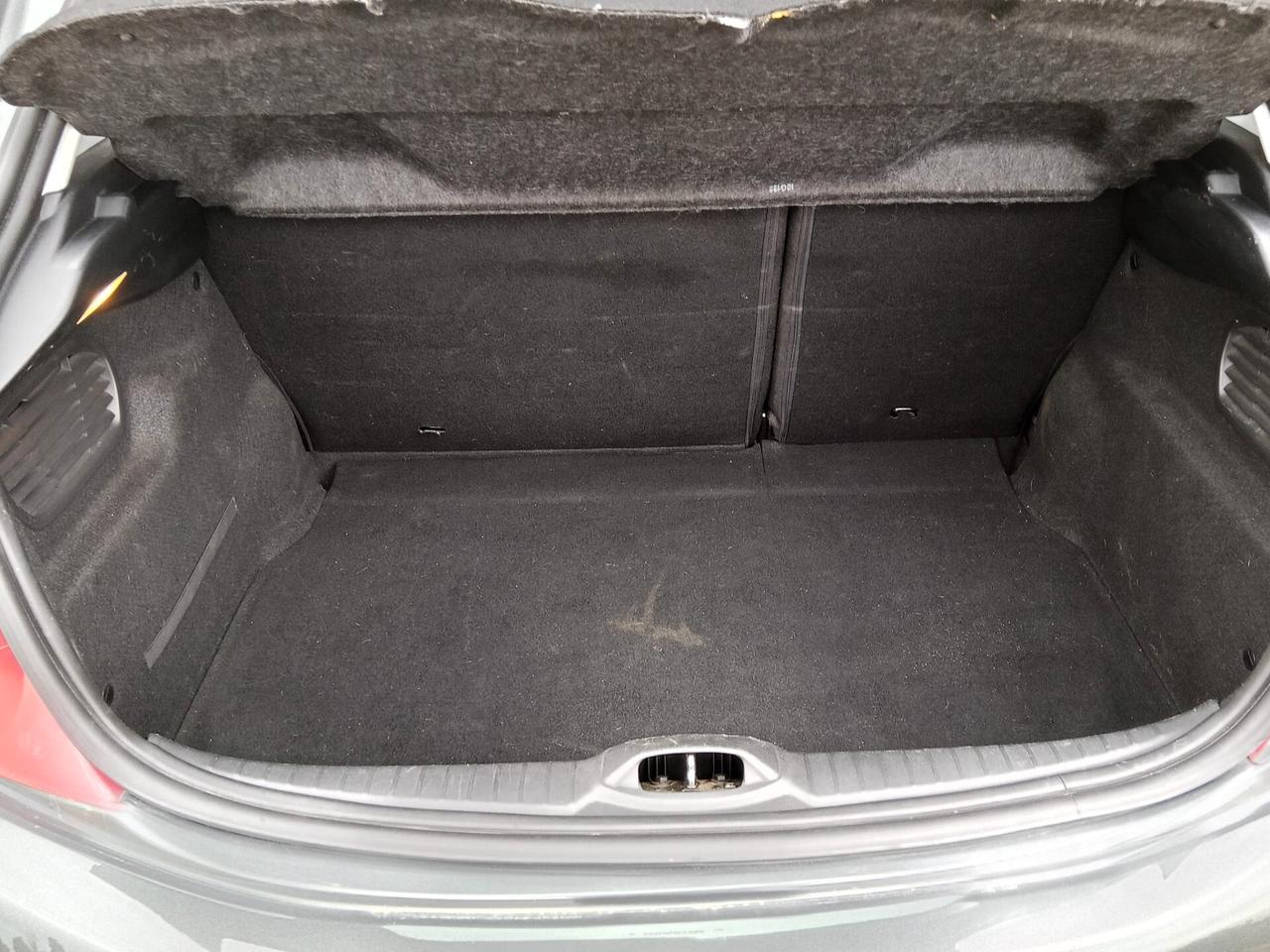 Peugeot 208 1.2 VTi 82 CV 5 porte Allure