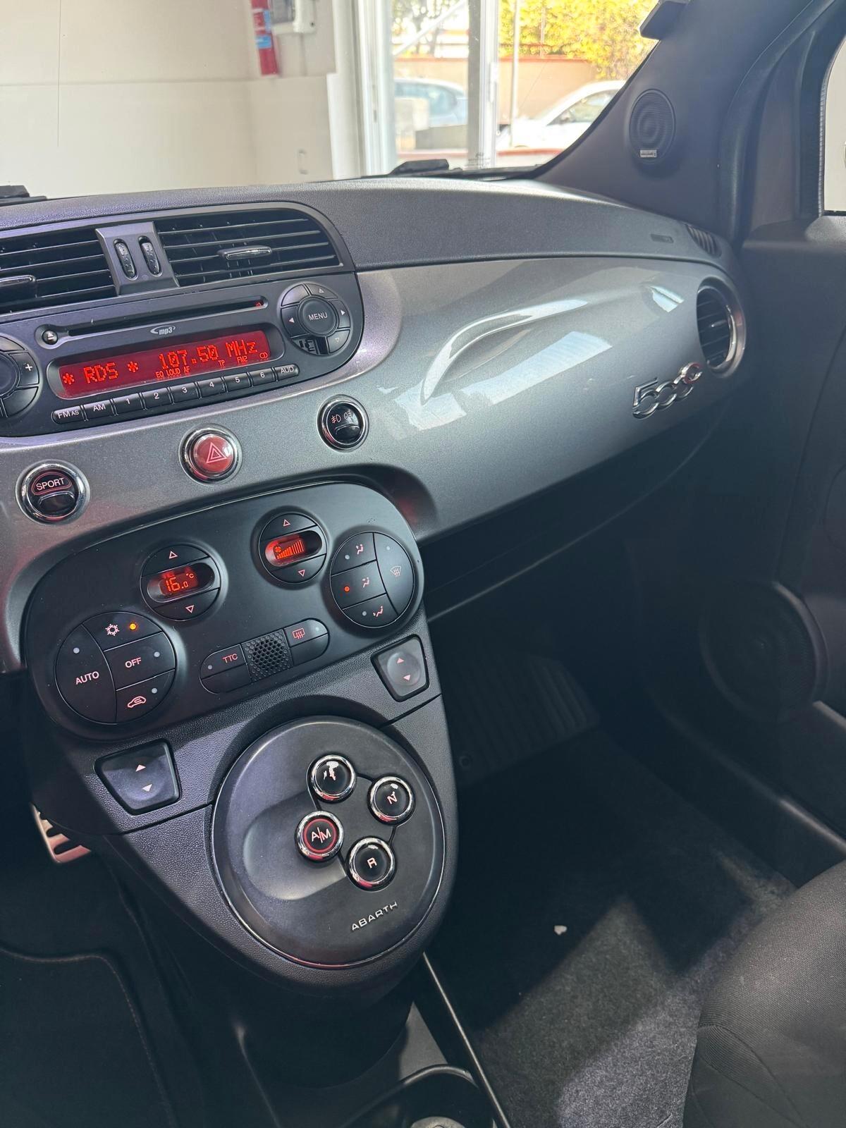 Abarth 500 C 1.4 Turbo T-Jet