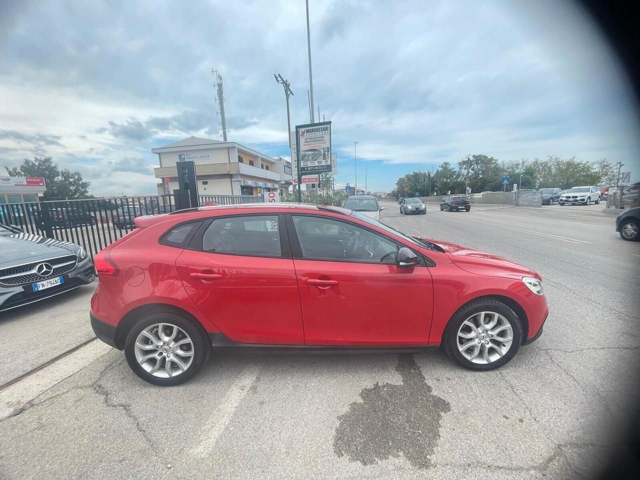 Volvo V40 Cross Country D3 Pro