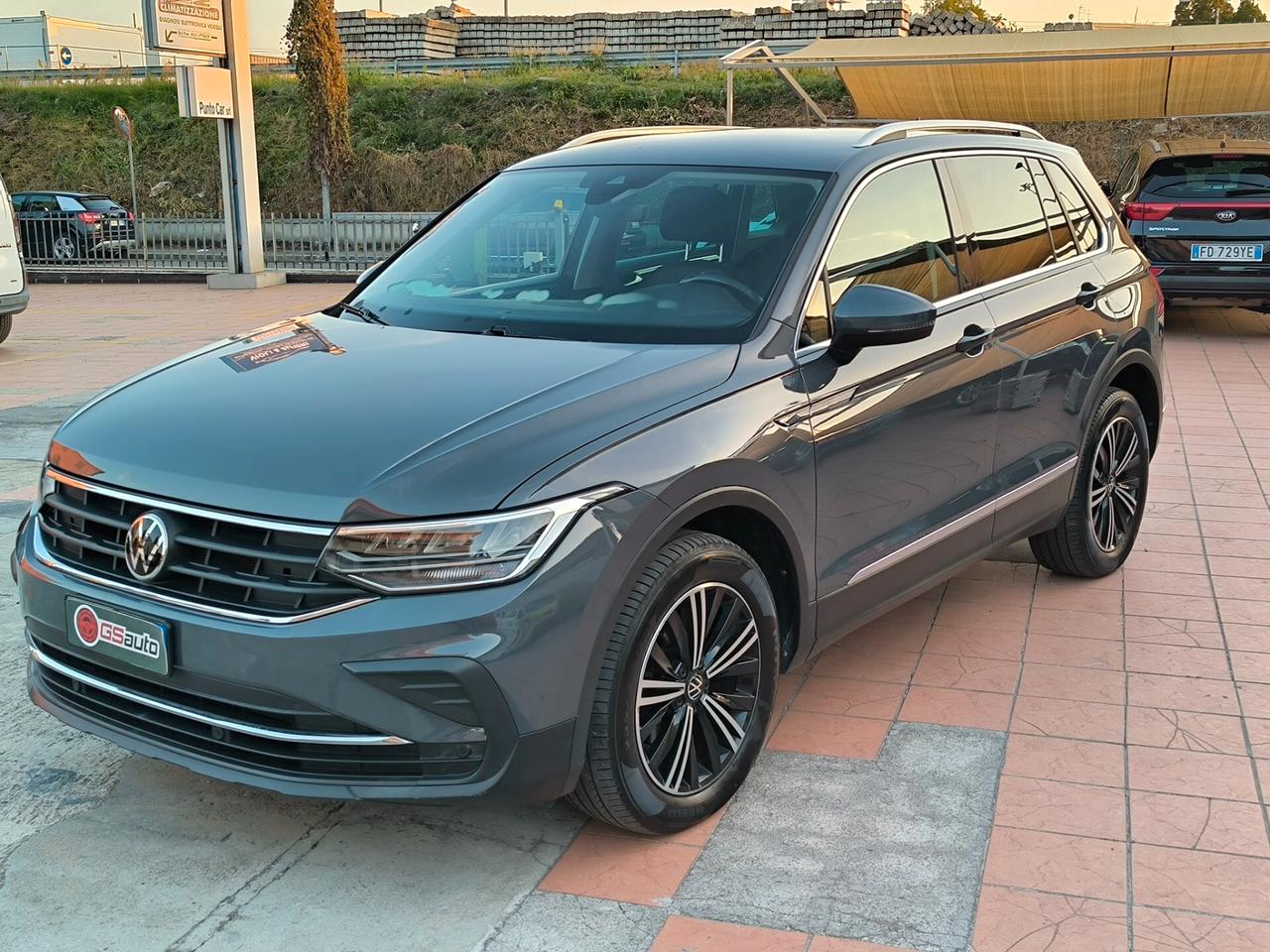 Volkswagen Tiguan 2.0 TDI 150 CV SCR DSG 4MOTION Elegance