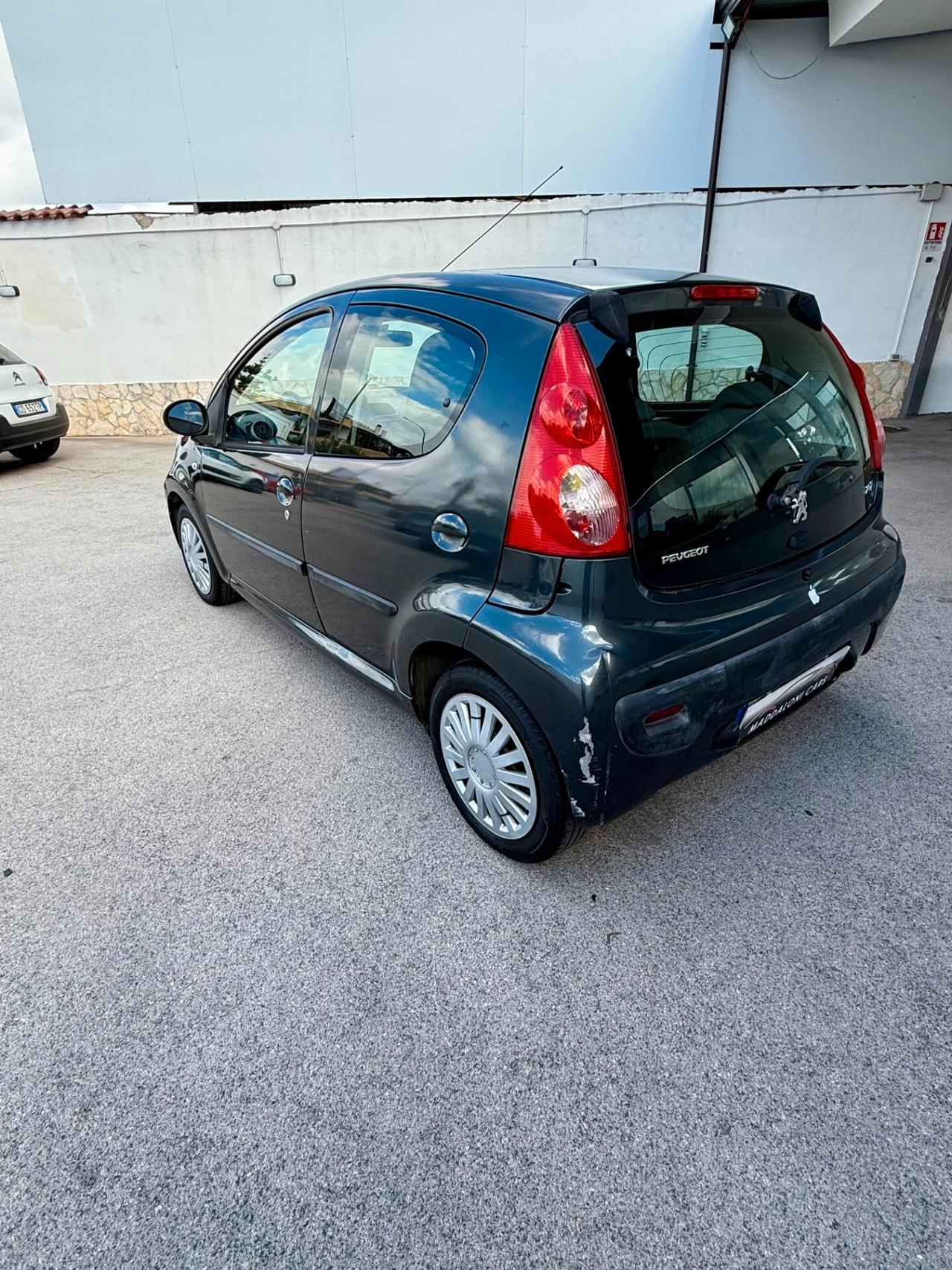 Peugeot 107 1.0 68CV 5p. Plaisir