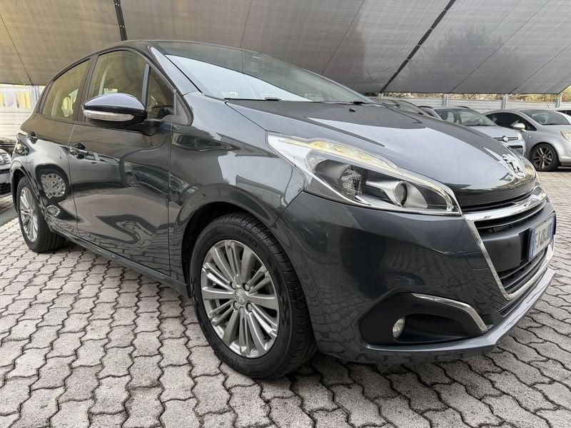 Peugeot 208 208 5p 1.2 puretech Allure 82cv CINGHIA NUOVA !!!
