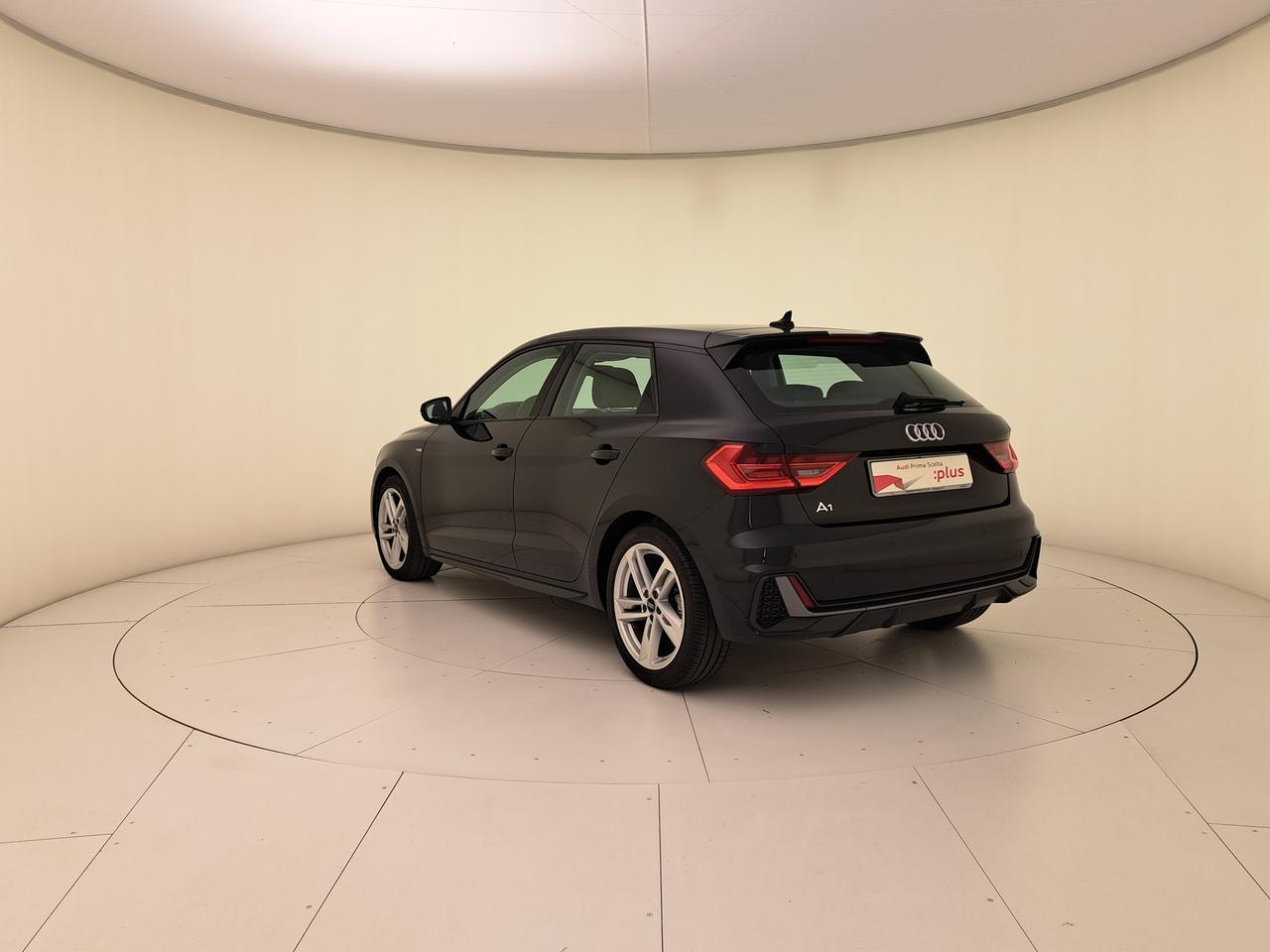 Audi A1 sportback 30 1.0 tfsi s line edition 110cv