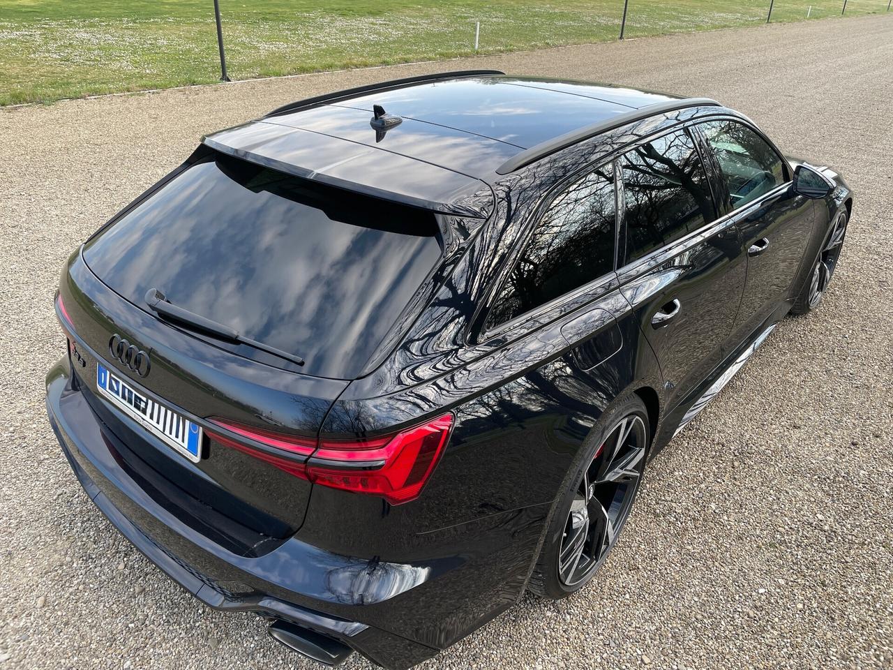 Audi RS6 RS 6-Leggere la descrizione