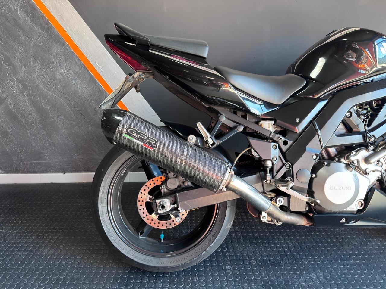 Suzuki SV 1000 N
