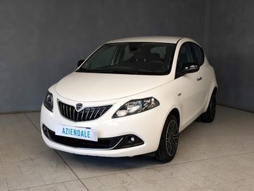 Lancia Ypsilon 1.0 Hybrid 70cv Gold
