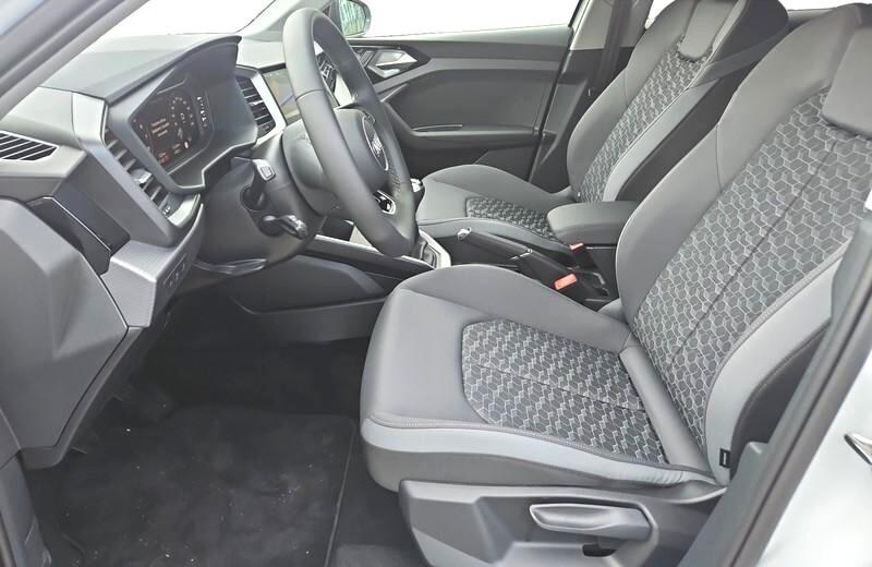 Audi A1 SPB 30 TFSI S tronic line edition