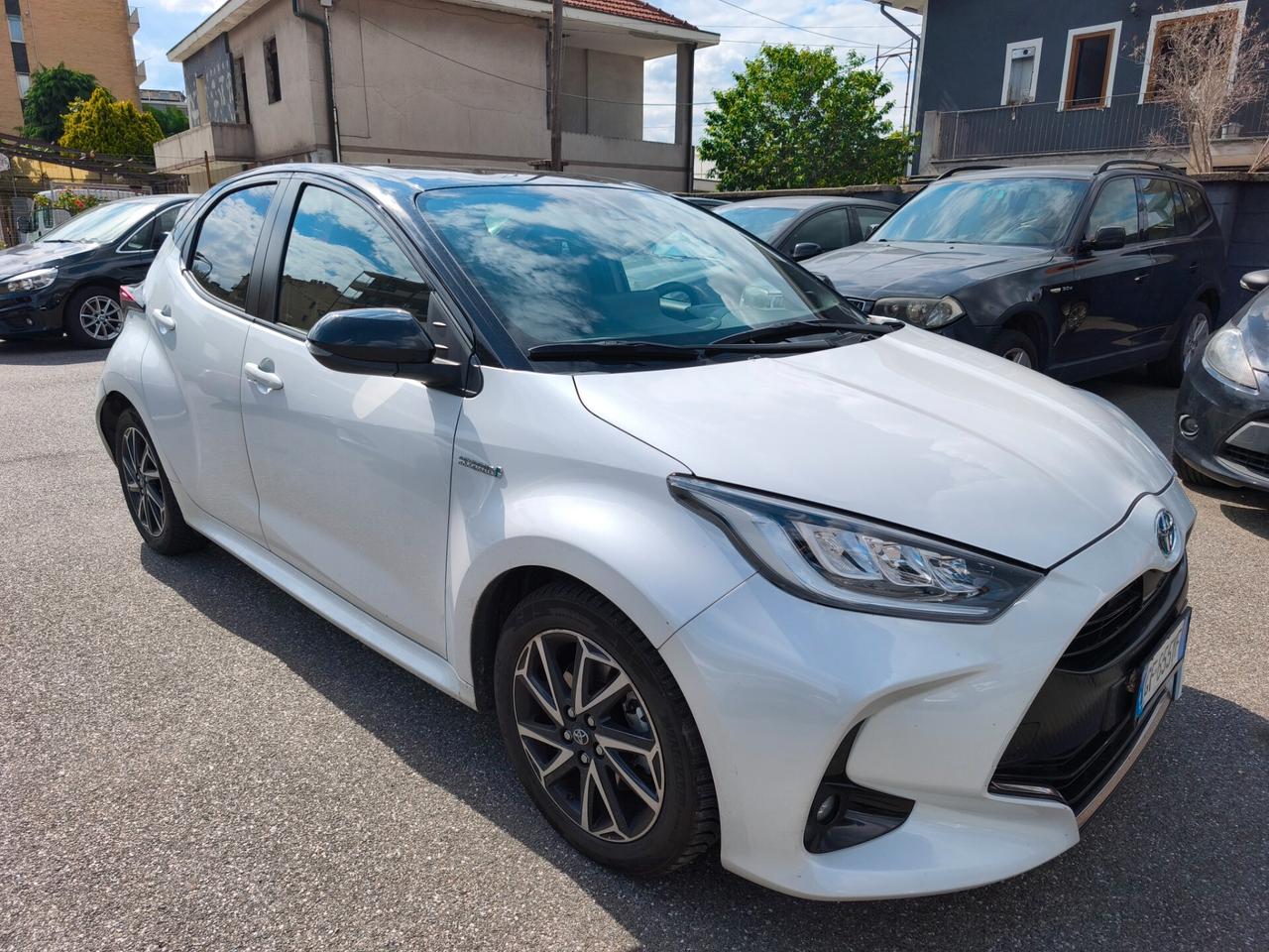Toyota Yaris 1.5 Hybrid 5 porte Trend
