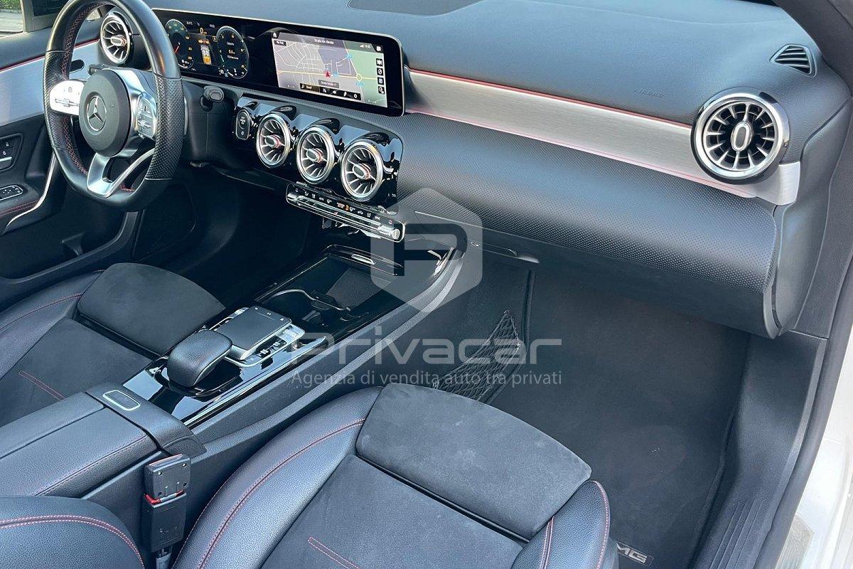 MERCEDES A 180 d Automatic Premium