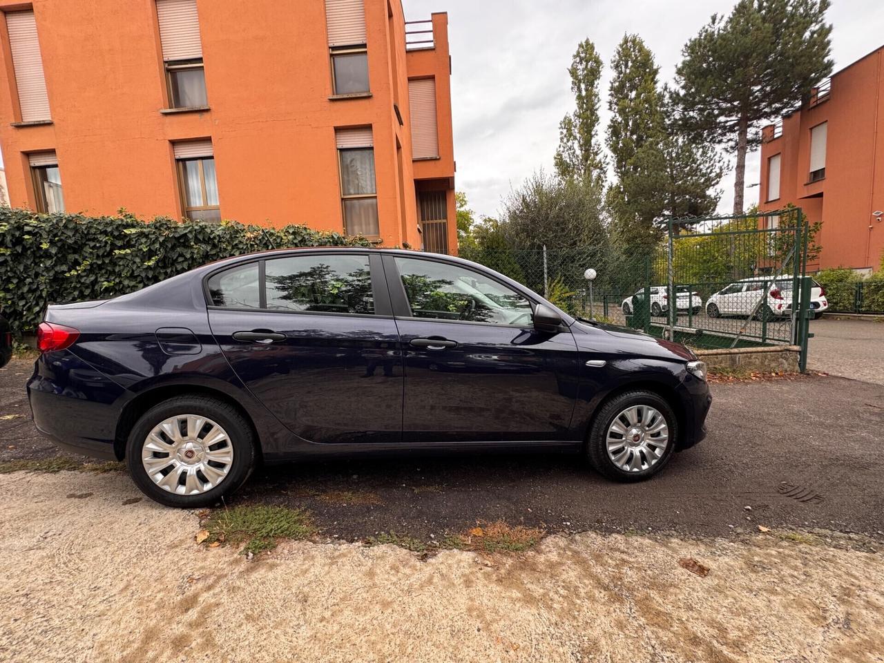 Fiat Tipo 1.0 4 porte life