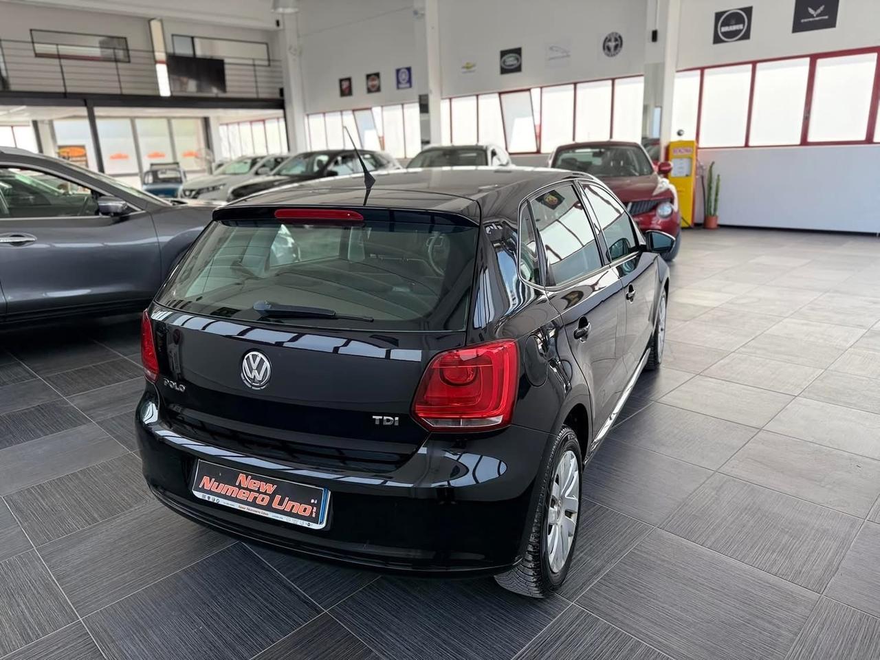 Volkswagen Polo 1.2 TDI 75cv Comfortline 2013