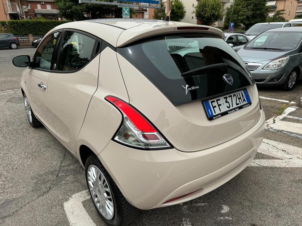 Lancia Ypsilon 1.2 69 CV 5 porte GPL Ecochic Silver,UNICO PROP.,CLIMA,BLUETOOTH,OK NEO.