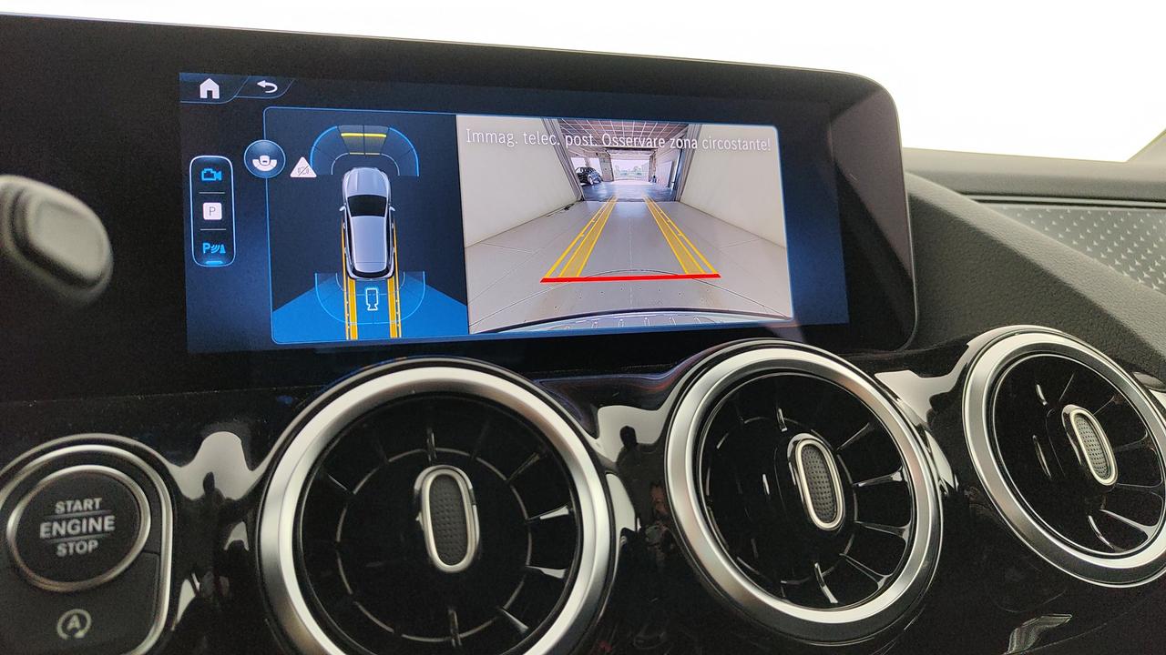 Mercedes-Benz GLA 200 d automatic
