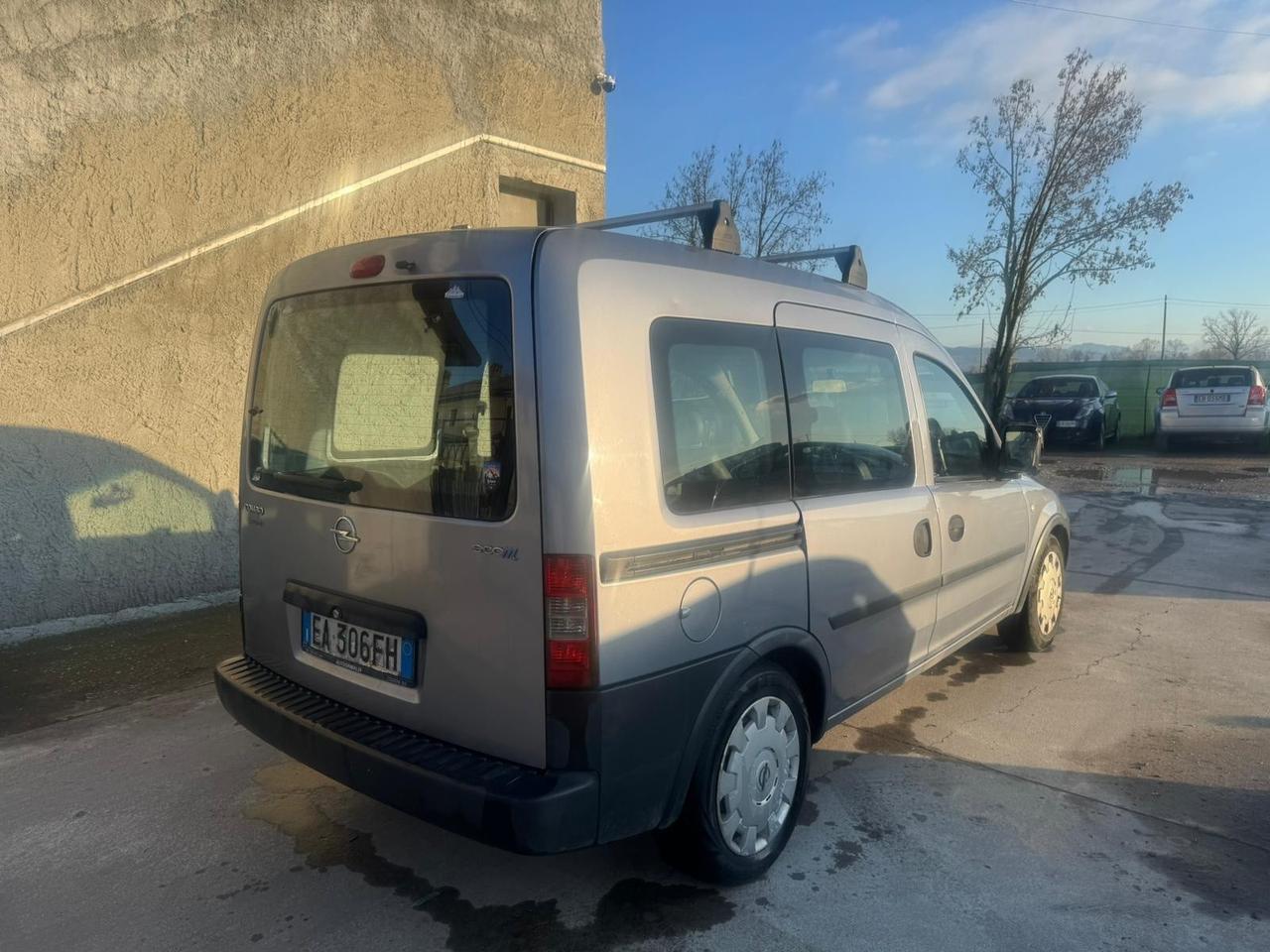 Opel Combo 1.6 EcoM 4p. Van Vetrato