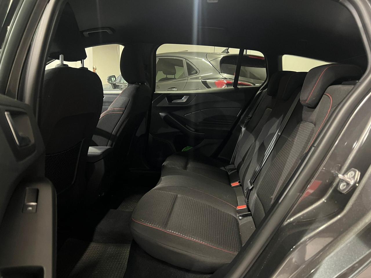 Ford Focus 1.0 EcoBoost Hybrid 125 CV 5p. ST-Line