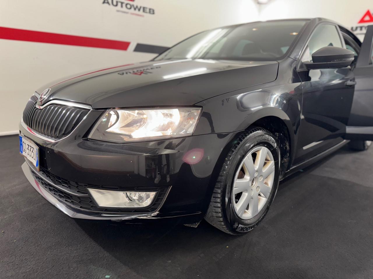 Skoda Octavia 1.6 TDI CR 90 CV Active