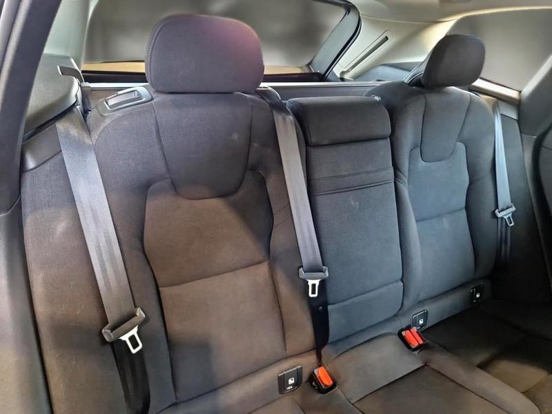 VOLVO XC60 T6 PLUG-IN AWD AUTO RECHARGE INS. EXP SUV