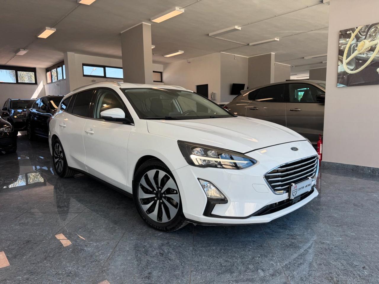 Ford Focus Station Wagon SW 1.5 Tdci 120cv N1 Autocarro 5 Posti Full